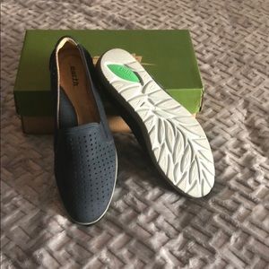 earth shoes juniper